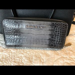 Michael Kors Crocodile Wallet